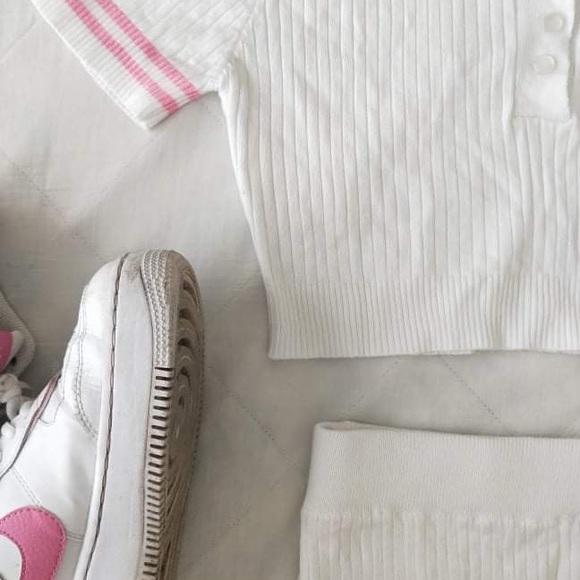 SOLD! White Ribbed Two Piece Set - Picture 4 of 4